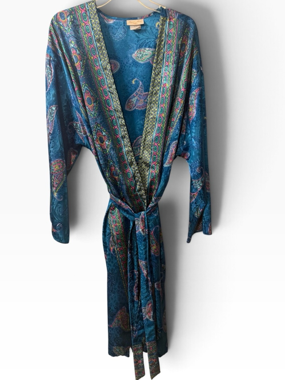 Womens Vintage boho paisley bath robe/kimono by Inner Most I think it’s a 16